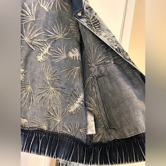 Guess Women's Blue Gold Embroidered Burnished Bomber Jacket Size XL - Picture 8 of 10